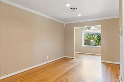 1802 Turnpike Road, Houston, TX 77008 - Photo 9