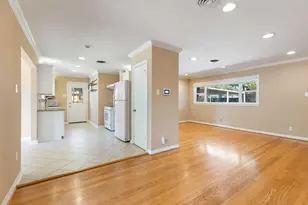 1802 Turnpike Rd, Houston, TX 77008 - Photo 11