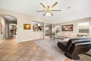 321 Holly Branch Ln, Kemah, TX 77565 - Photo 3