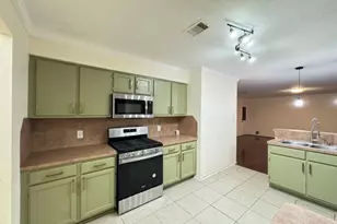 19538 Narcissus Brook Ln, Cypress, TX 77433 - Photo 9