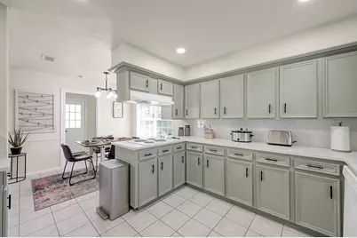 607 Shenandoah Drive, Shenandoah, TX 77381 - Photo 11