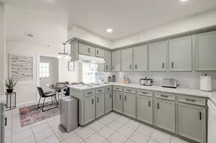 607 Shenandoah Dr, Shenandoah, TX 77381 - Photo 11