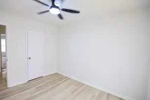 915 N Oak Dr, Houston, TX 77073 - Photo 23