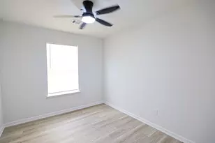 915 N Oak Dr, Houston, TX 77073 - Photo 33