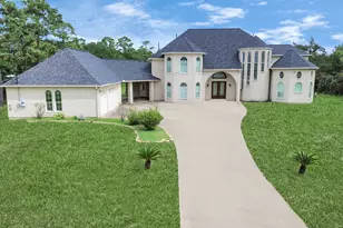 1321 E Archer Rd, Baytown, TX 77521 - Photo 23