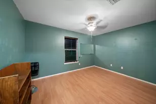 242 Magnolia Dr, Onalaska, TX 77360 - Photo 17