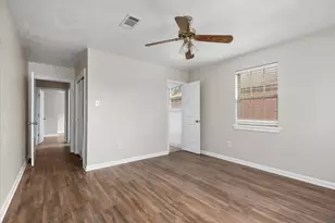 112 Grantham Rd, Baytown, TX 77521 - Photo 13