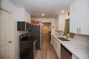 2802 Canfield St, Houston, TX 77004 - Photo 9