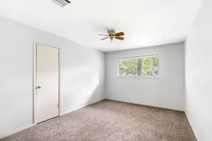 2130 Lake Hills Dr, Houston, TX 77339 - Photo 31