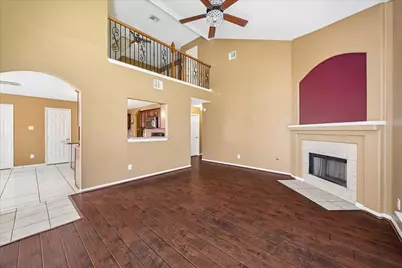 5238 Kylie Springs Lane, Houston, TX 77066 - Photo 9