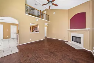 5238 Kylie Springs Ln, Houston, TX 77066 - Photo 9