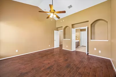 5238 Kylie Springs Lane, Houston, TX 77066 - Photo 13