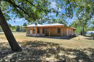 4056 Pecan Ln, Madisonville, TX 77864 - Photo 1