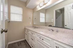 12010 Fawnview Dr, Houston, TX 77070 - Photo 41