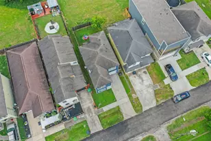 2302 Abernathy St, Houston, TX 77026 - Photo 19