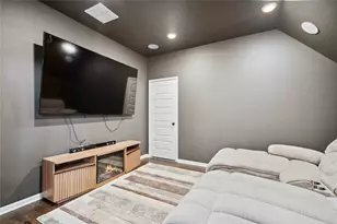 17464 Chestnut Cove Dr, Conroe, TX 77302 - Photo 23