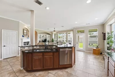 10222 Broken Trace Court, Humble, TX 77338 - Photo 7