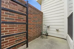 10222 Broken Trace Ct, Humble, TX 77338 - Photo 25