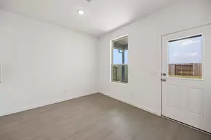 2065 Marymere Fls Dr, Dayton, TX 77535 - Photo 11