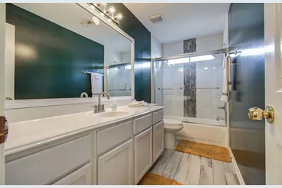 3219 Leila Oaks Drive, Houston, TX 77082 - Photo 21