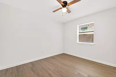 8306 Wayward Road, Houston, TX 77064 - Photo 27