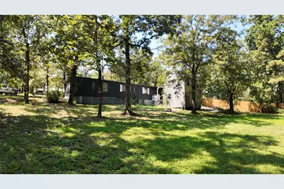 251 Oakdale Drive, Huntsville, TX 77320 - Photo 31