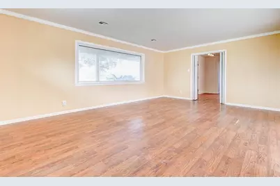 925 Norcross Road, Wallis, TX 77485 - Photo 9