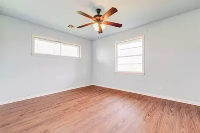 925 Norcross Road, Wallis, TX 77485 - Photo 19