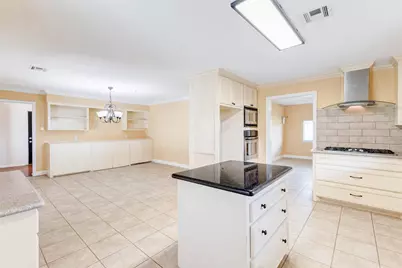925 Norcross Road, Wallis, TX 77485 - Photo 13
