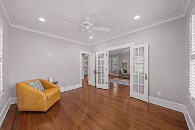 200 E 26th Street, Houston, TX 77008 - Photo 5