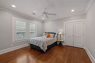 200 E 26th St, Houston, TX 77008 - Photo 13