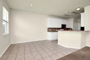 139 Benedict Canyon Loop, The Woodlands, TX 77382 - Photo 9