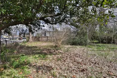 202 Burbank Street, Houston, TX 77076 - Photo 3