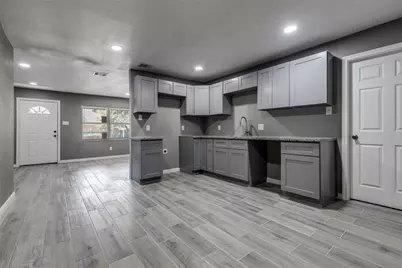 200 Pine Street, Prairie View, TX 77445 - Photo 9