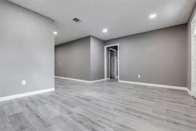 200 Pine Street, Prairie View, TX 77445 - Photo 7