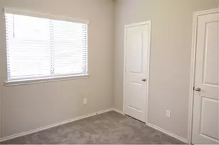 523 Timber Voyage Ct, Conroe, TX 77304 - Photo 11