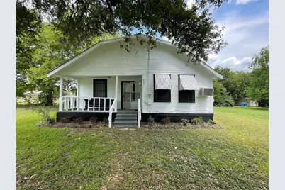405 Woodrow Jackson Drive, Navasota, TX 77868 - Photo 1