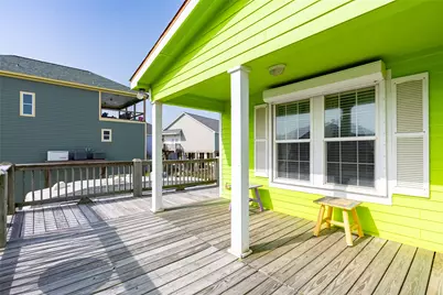 975 S Redfish, Crystal Beach, TX 77650 - Photo 7