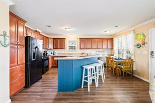 975 S Redfish, Crystal Beach, TX 77650 - Photo 13