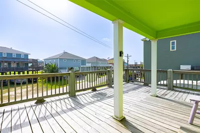 975 S Redfish, Crystal Beach, TX 77650 - Photo 7