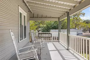 12411 E Texas St, Burton, TX 77835 - Photo 17