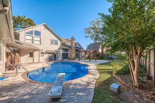 15714 Sylvan Lake Dr, Houston, TX 77062 - Photo 43
