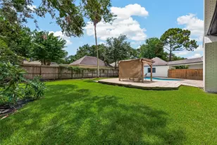 15714 Sylvan Lake Dr, Houston, TX 77062 - Photo 41