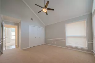 15714 Sylvan Lake Dr, Houston, TX 77062 - Photo 31