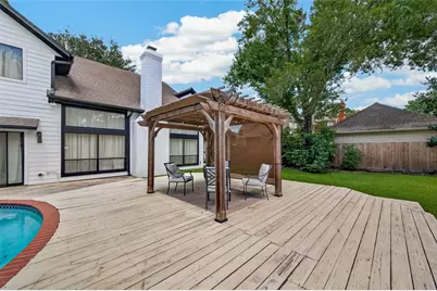 15714 Sylvan Lake Drive, Houston, TX 77062 - Photo 43