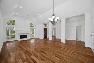 4318 Tarlton Way, Sugar Land, TX 77478 - Photo 11