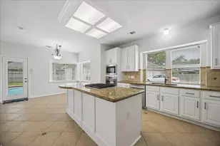 4318 Tarlton Way, Sugar Land, TX 77478 - Photo 17