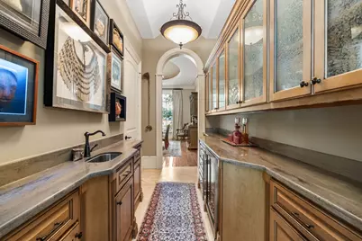 5615 Pine Forest Road, Houston, TX 77056 - Photo 17