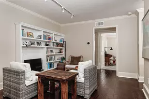 3402 Garrott St, Houston, TX 77006 - Photo 7