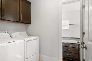 411 T C Jester Blvd, Houston, TX 77007 - Photo 27